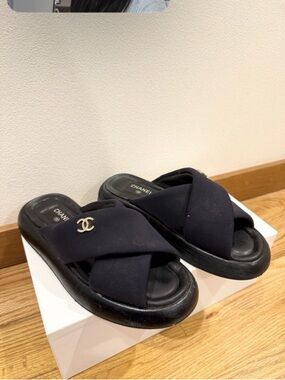 Chanel Black Fabric Criss Cross Puffy CC Logo Slide Mule Sandals 37